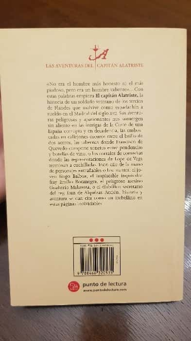 Sumérgete en la Espada y la Intriga de ‘El Capitán Alatriste’ de Arturo Pérez Reverte