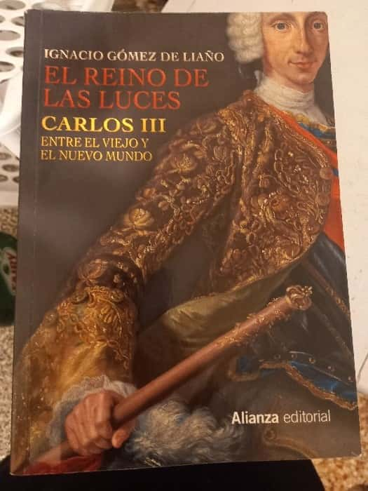 Explora la era iluminada con «El Reino de las Luces» de Ignacio Gómez de Liaño