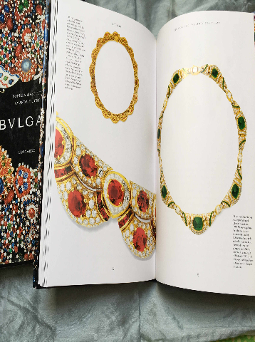 Imagen 2 del libro Bvlgari
