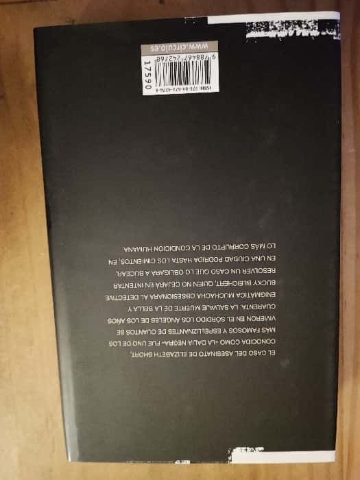 ¡Adéntrate en el Misterio Oscuro de «La Dalia Negra» de James Ellroy!