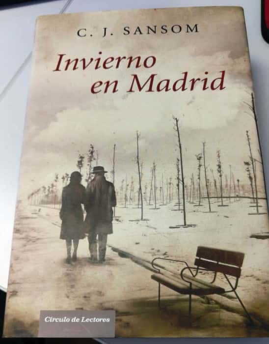 Sumérgete en la intriga de la Guerra Civil española con Invierno en Madrid: una historia cautivadora que te mantendrá en vilo hasta la última página