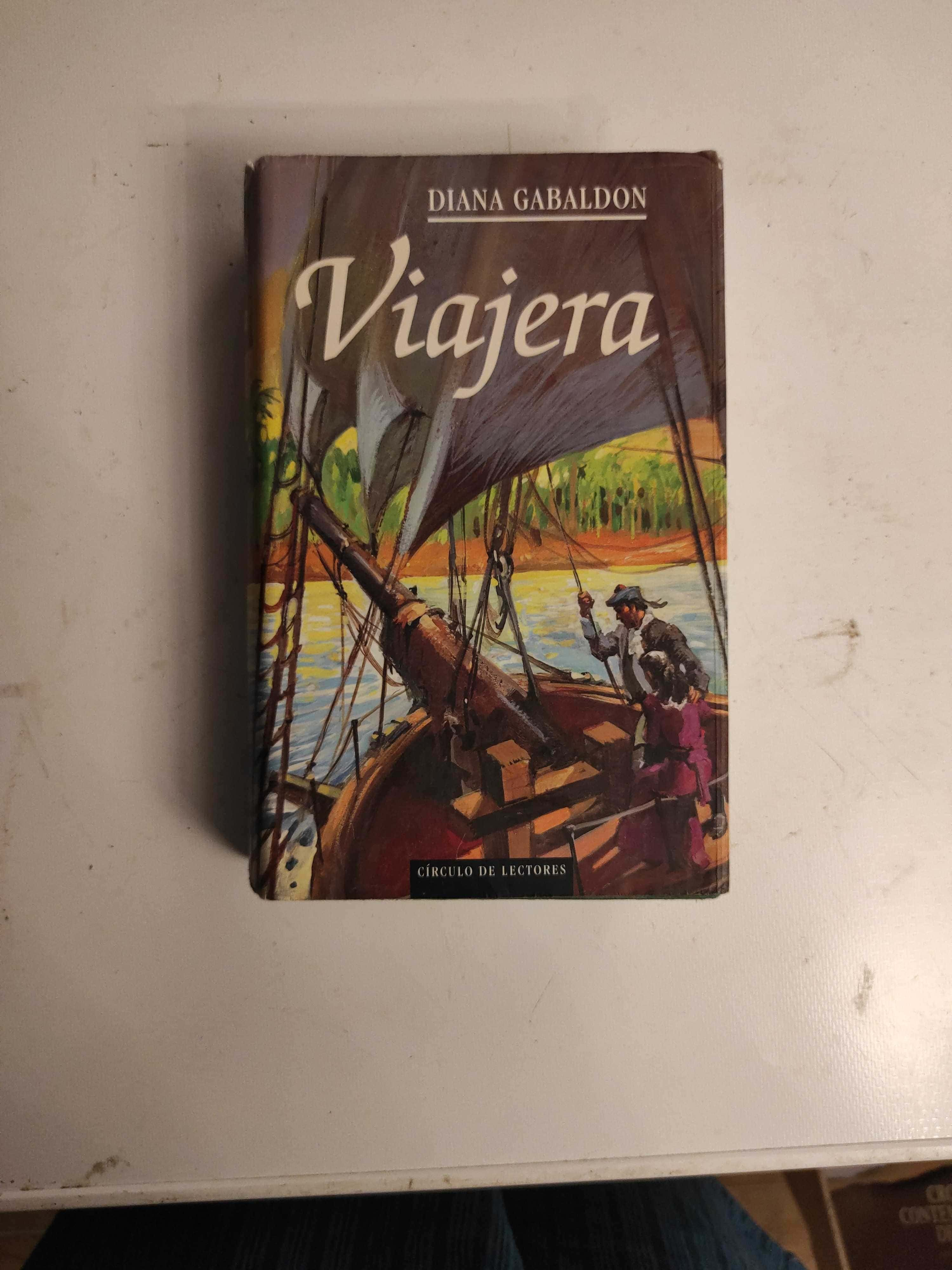 Explora el Tiempo y el Amor con «Viajera» de Diana Gabaldon