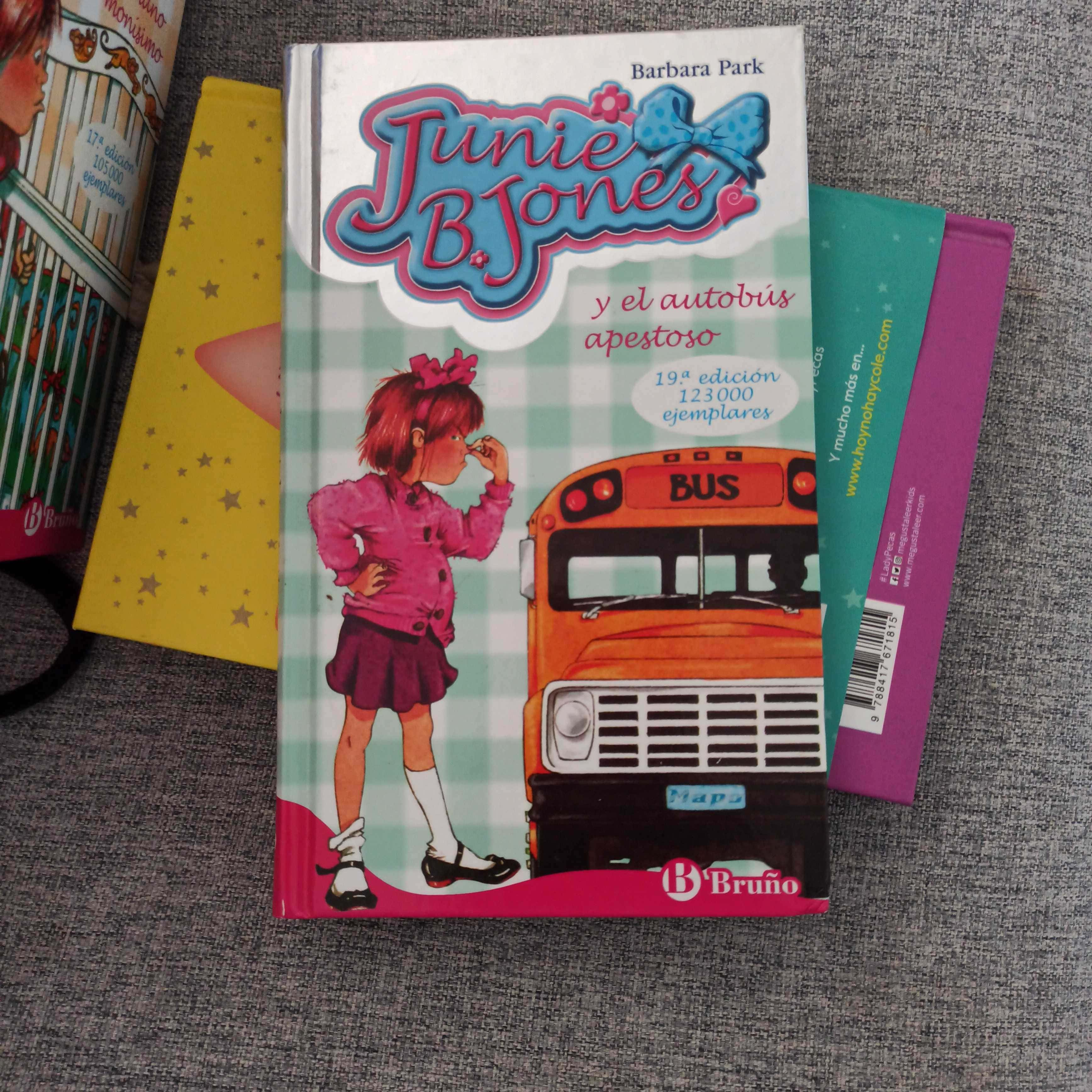 ¡Diviértete con las Travesuras de Junie B. Jones!