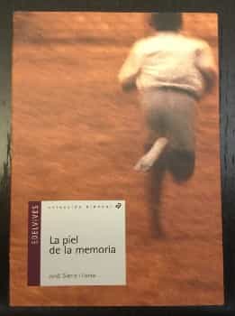 Libro de segunda mano: La piel de la memoria/ The skin of the memory