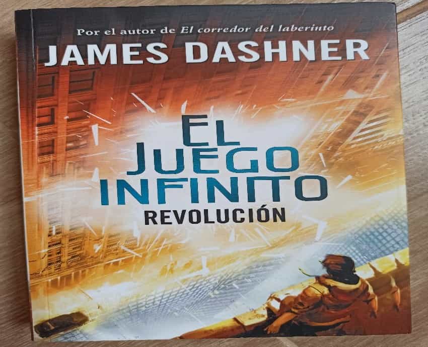 Libro de segunda mano: El juego infinito - Revolución 