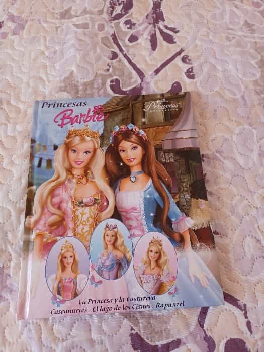 Libro de segunda mano: Libro princesas barbie