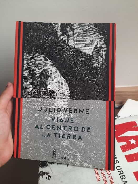Libro de segunda mano: Julio Verne Viaje al centro de la tierra
