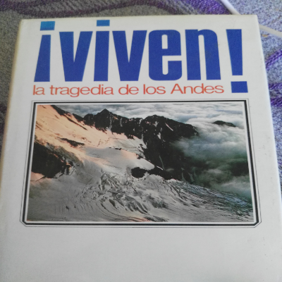 Book ¡Viven! : la tragedia de los Andes 8422615606 by 4€ (Second Hand)