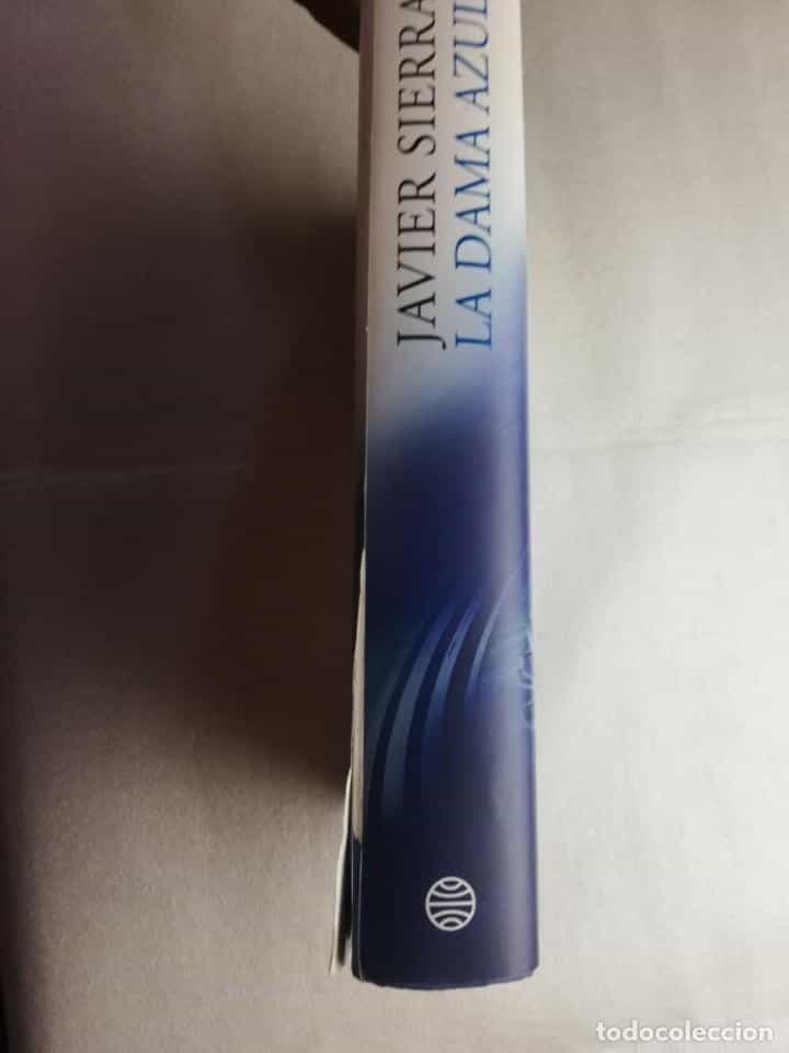 Imagen 2 del libro JAVIER SIERRA: LA DAMA AZUL.