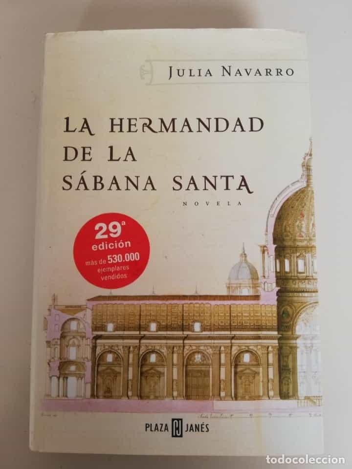 Libro de segunda mano: LA HERMANDAD DE LA SÁBANA BLANCA TAPAS DURAS JULIA NAVARRO