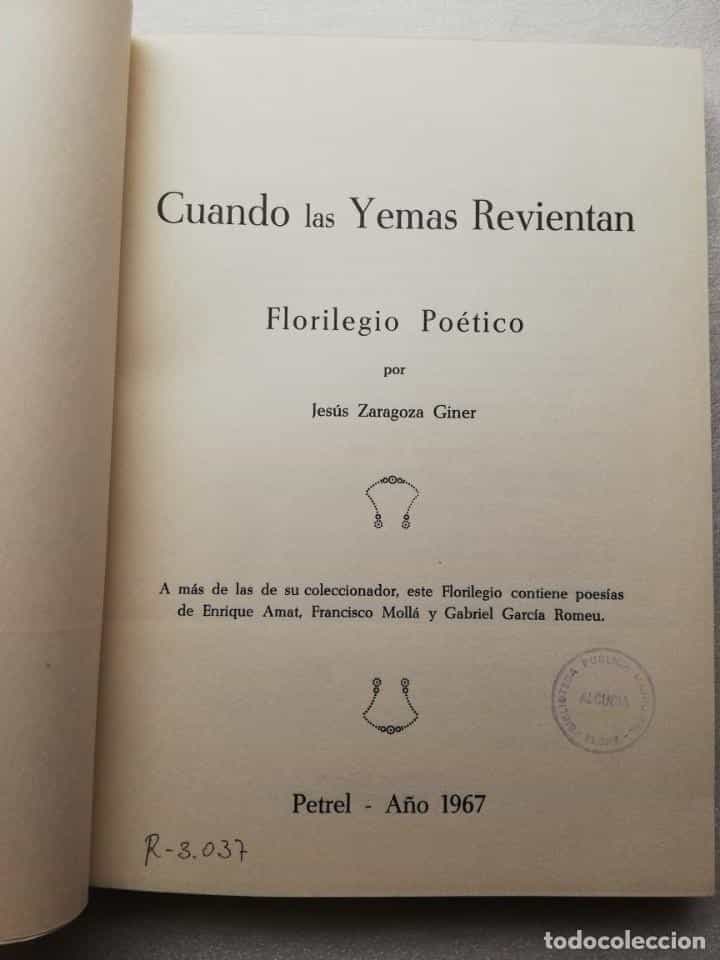 Imagen 2 del libro CUANDO LAS YEMAS REVIENTAN. FLORILEGIO POETICO.