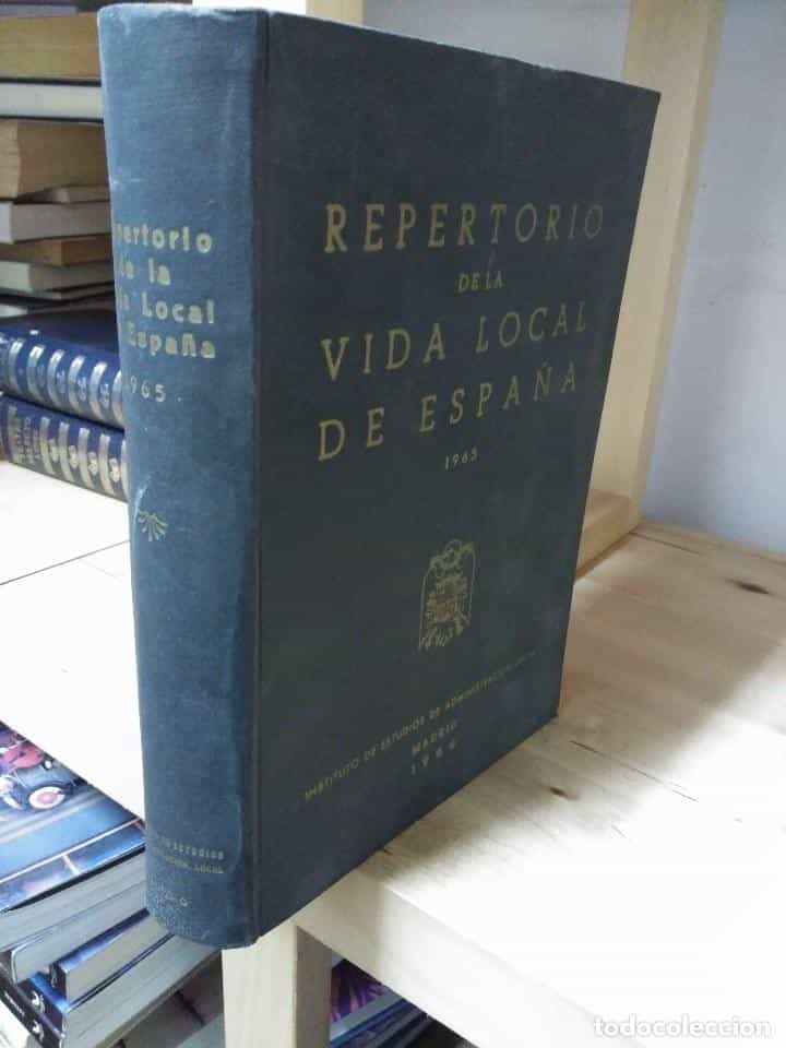 Imagen 2 del libro REPERTORIO DE LA VIDA LOCAL DE ESPAÑA 1965 DEL INSTITUTO DE ESTUDIOS DE LA ADMINISTRACIÓN LOCAL