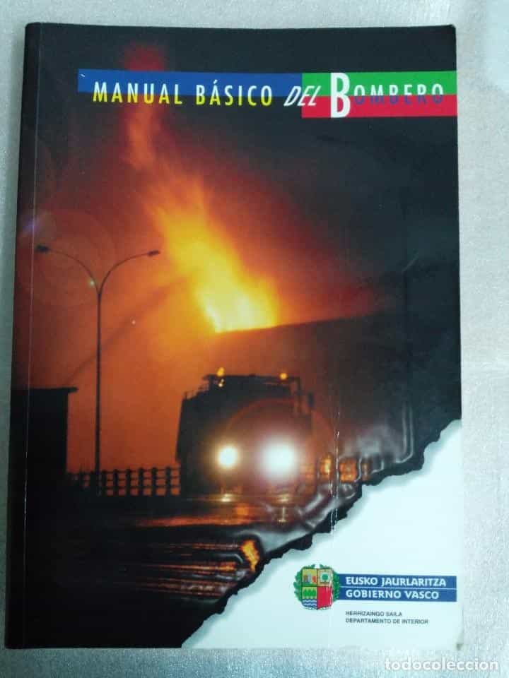 Libro de segunda mano: MANUAL BÁSICO DEL BOMBERO - 577 páginas. - VER INDICE