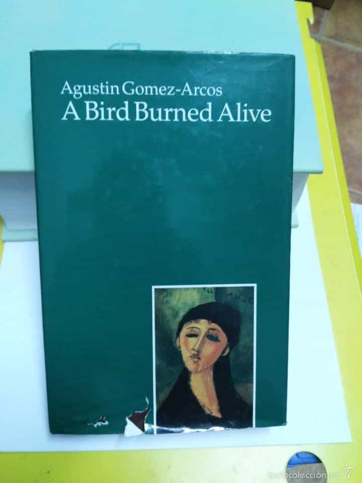 Libro de segunda mano: A BIRD BURNED ALIVE