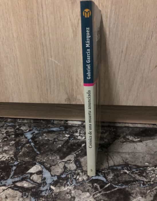 Imagen 2 del libro Crónica de una muerte anunciada