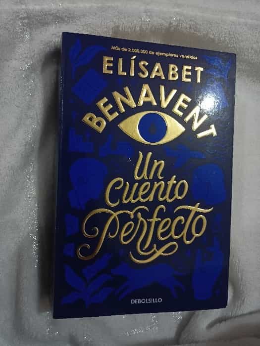 Libro: Un Cuento Perfecto Elisabet Benavent d'occasion pour 10 EUR in Jerez  de la Frontera sur WALLAPOP