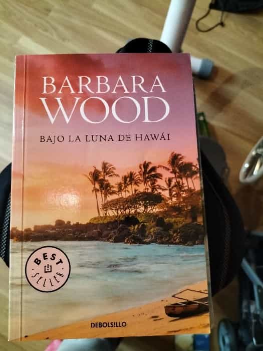 Libro de segunda mano: Bajo la Luna de Hawái
