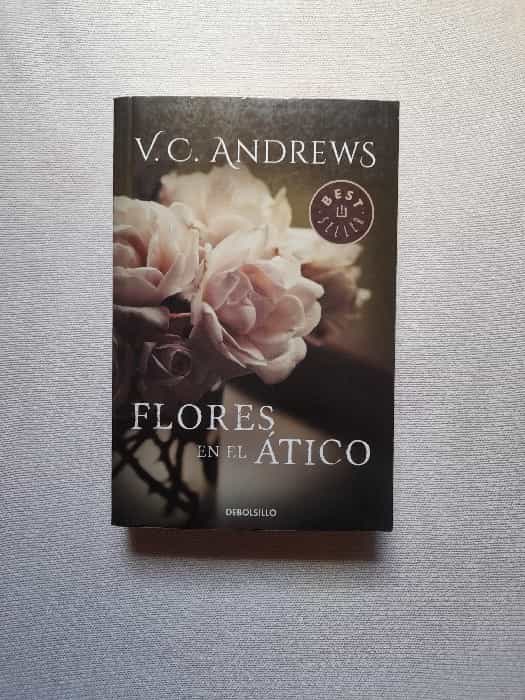 Visualizar Hasta Asociación Libro Flores en el atico 9788497597463 por 5€ (Segunda Mano)