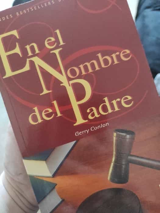 Libro En el nombre del padre por 3€ (Segunda Mano)