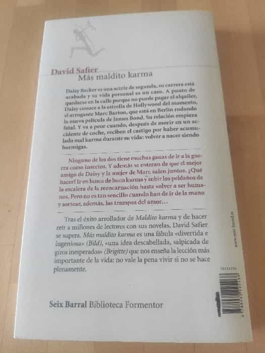 ¡Descubre el divertido caos kármico en ‘Mas maldito karma’ de David Safier!