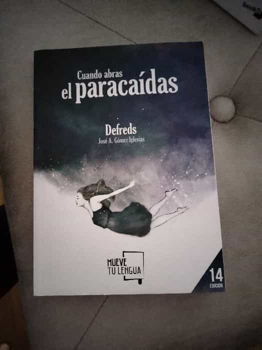 Cuando abras el paracaídas: Un Viaje Emocional con Defreds