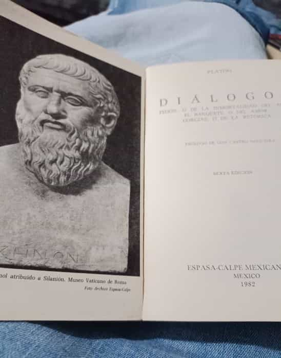 Diálogos de Platón: Un Viaje a la Sabiduría Filosófica.