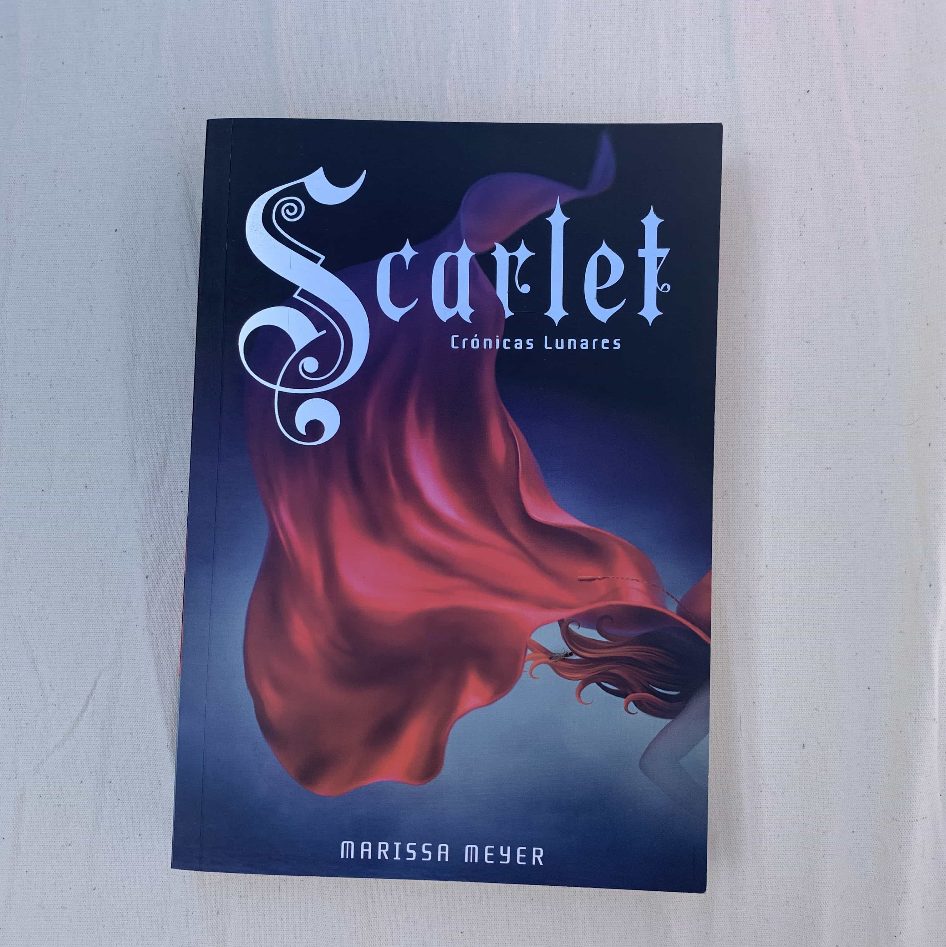 Libro de segunda mano: Scarlet (Crónicas Lunares)