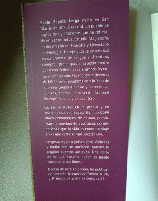 Imagen 3 del libro Bajo la sombra de la gran piramide