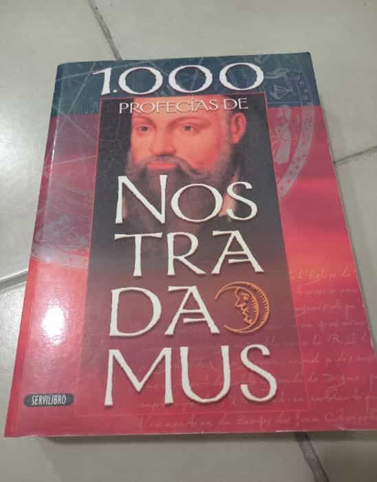 Libro de segunda mano: 1000 Profecias de Nostradamus