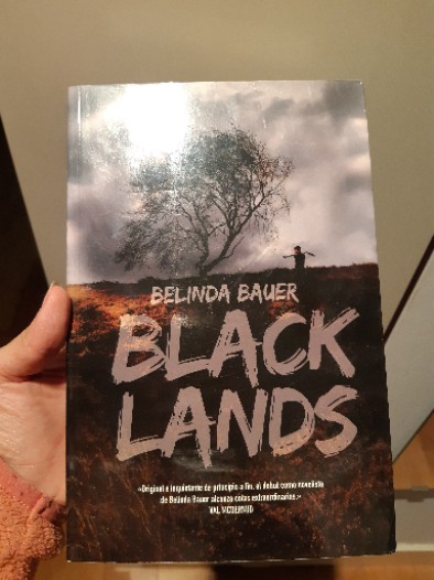 Libro de segunda mano: Black Lands