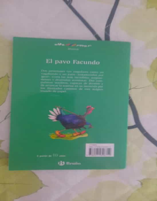 Descubre la Encantadora Historia de ‘El Pavo Facundo’