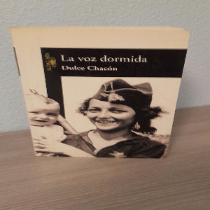 La voz dormida: Un canto a la resistencia y la esperanza en tiempos oscuros