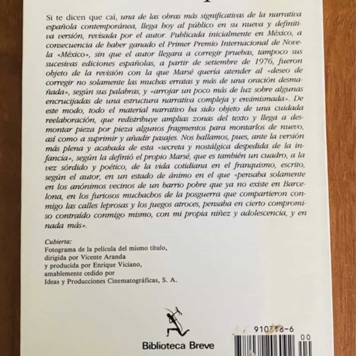 Si te dicen que caí: Una Profunda Inmersión en la Barcelona de Posguerra