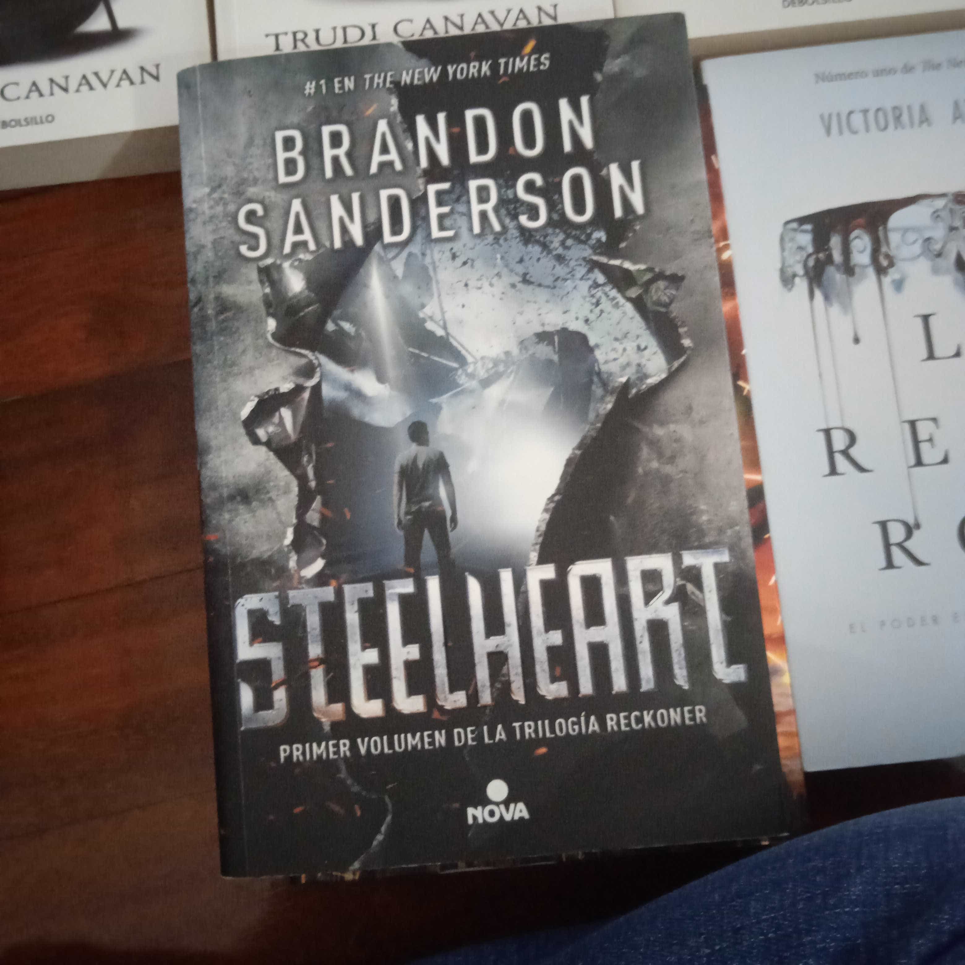 Libro de segunda mano: Steelheart