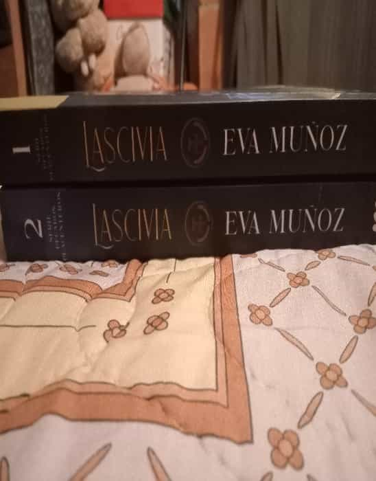 Explora la Pasión Desbordante: Reseña de «Lascivia Tomos 1 y 2» de Eva Muñoz