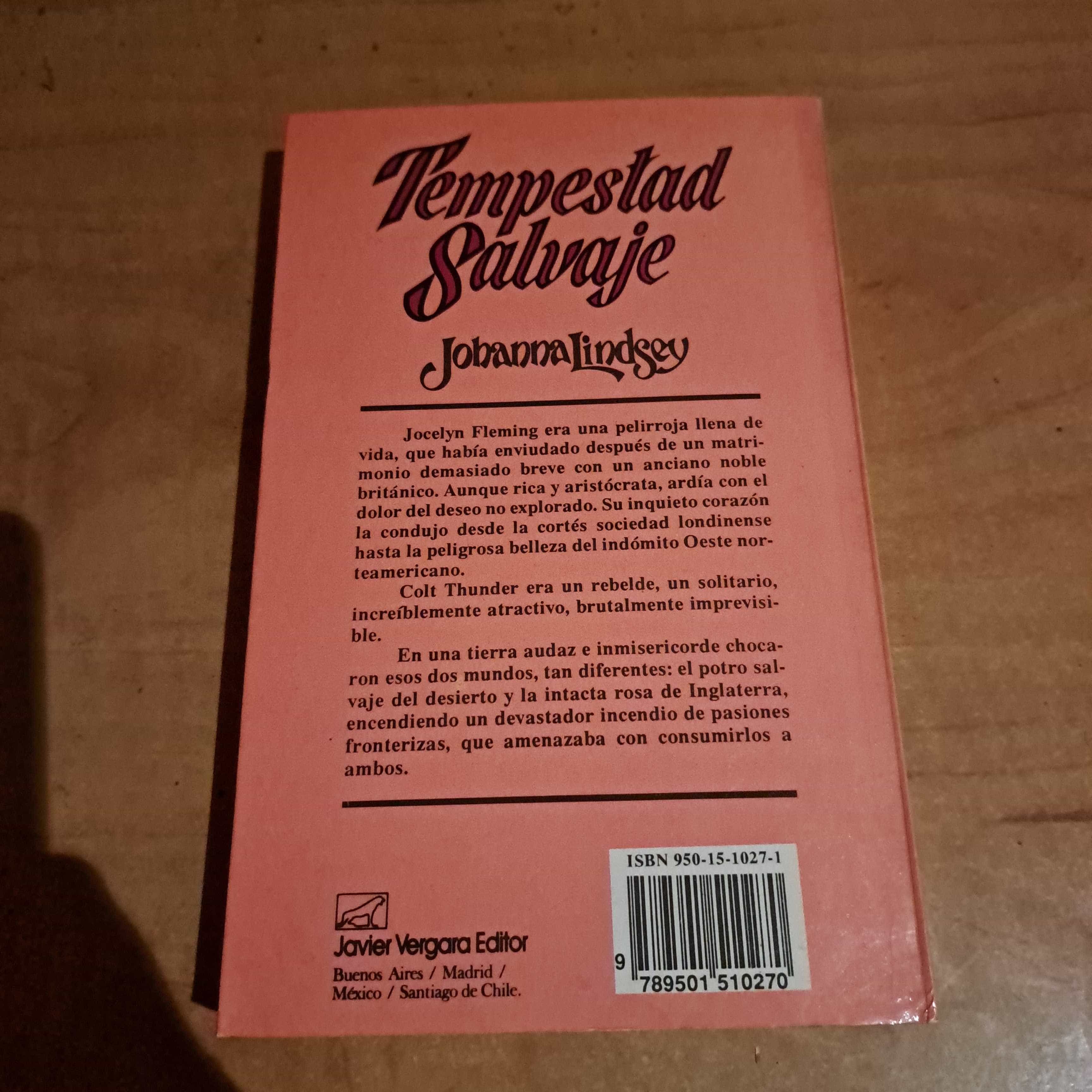 Amor Desenfrenado en «Tempestad Salvaje» de Johanna Lindsey