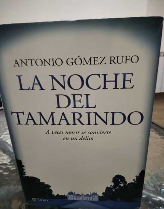 «La noche de Tamarindo: Un viaje a la sombra de los dioses en el corazón del Pacífico»