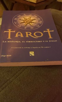 Descubre el Misterio del Tarot: La Historia, el Simbolismo y el Juego de Diego Meldi