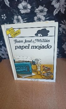 ¡Descubre el misterio que se quedó en papel! Papel Mojado: Una novela emocionante de Juan José Millás