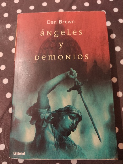 Libro de segunda mano: Ángeles y demonios