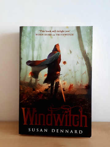 Libro de segunda mano: Windwitch (The Witchlands Series)
