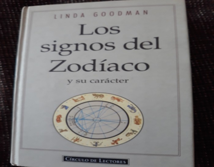 Libro de segunda mano: Los signos del zodiaco y si caracter.