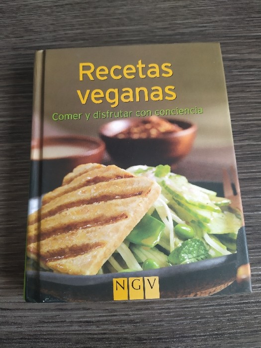 Libro de segunda mano: Recetas veganas