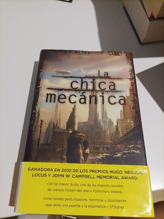 Libro de segunda mano: La chica mecánica