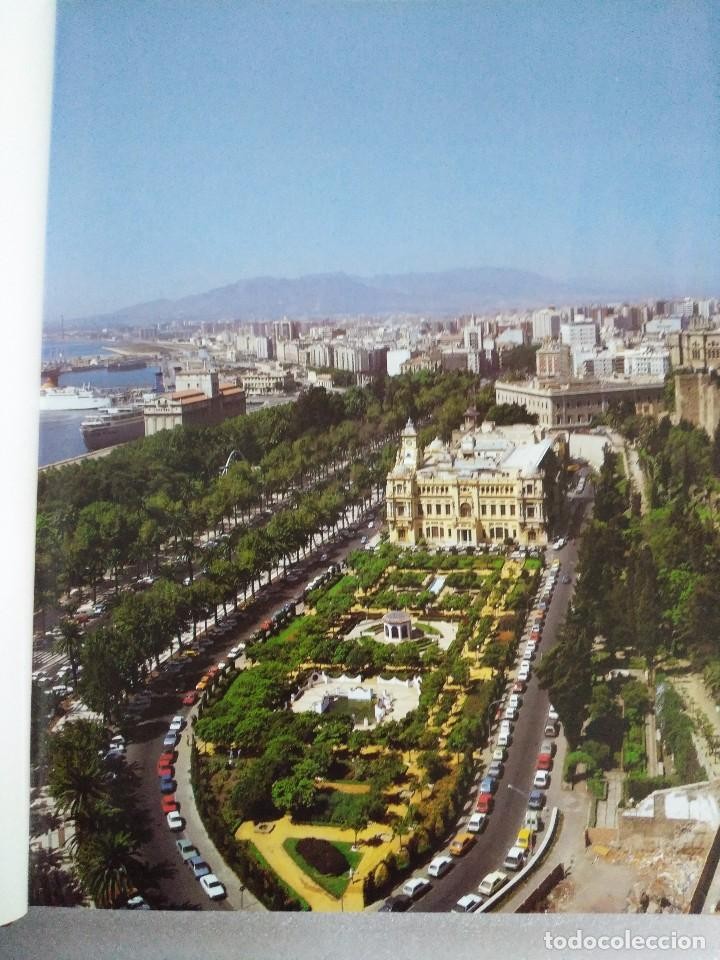 Imagen 3 del libro MÁLAGA EN 100 FOTOS - 1987 - PASTAS DURAS Y SOBRECUBIERTA
