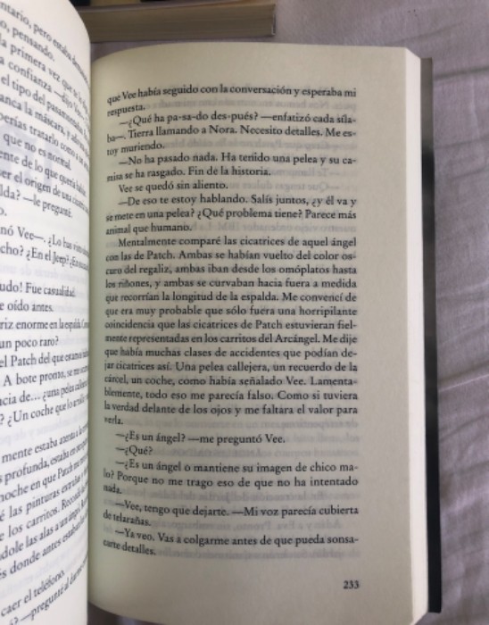 Imagen 3 del libro Hush hush