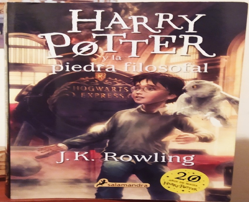 Libro de segunda mano: Harry Potter y la piedra filosofal