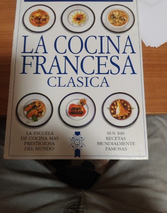 Libro de segunda mano: La cocina francesa clásico 